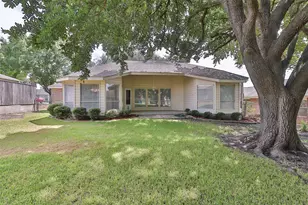 10910 Scenic Dr, Montgomery, TX 77356 - Photo 41