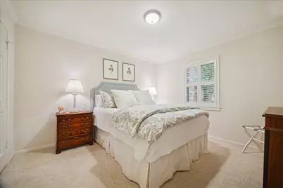 9452 Briar Forest Drive, Houston, TX 77063 - Photo 27