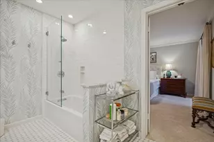 9452 Briar Forest Dr, Houston, TX 77063 - Photo 25