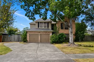 507 Welford Ln, Highlands, TX 77562 - Photo 1