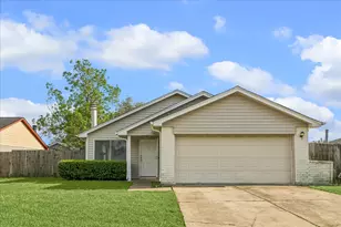 10143 Towne Mist Dr, Sugar Land, TX 77498 - Photo 3