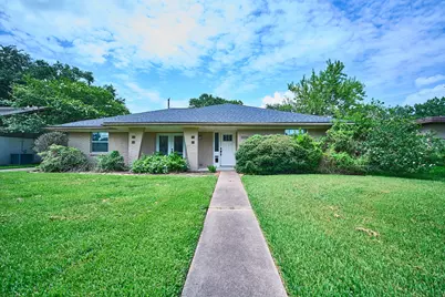 5506 Dumfries Drive, Houston, TX 77096 - Photo 19