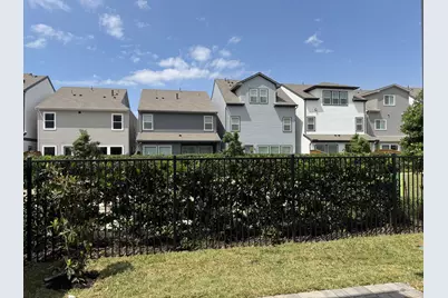 16034 Hayes Park Drive, Houston, TX 77079 - Photo 3