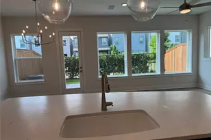 16034 Hayes Pk Dr, Houston, TX 77079 - Photo 15