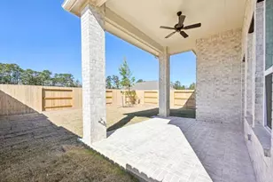 12802 Meadow Wind Wy, Conroe, TX 77302 - Photo 23