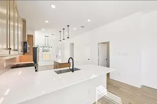 12802 Meadow Wind Wy, Conroe, TX 77302 - Photo 5