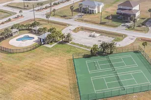 18307 Warrior Rd, Galveston, TX 77554 - Photo 43