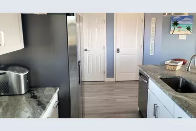 18307 Warrior Road, Galveston, TX 77554 - Photo 31