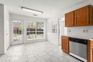 17023 Boyton Ln, Spring, TX 77379 - Photo 7