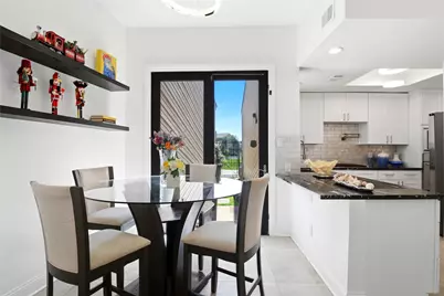 9407 Denbury Way, Houston, TX 77025 - Photo 15