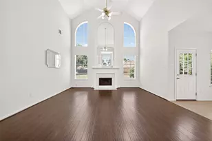 2714 Holly Walk Ln, Spring, TX 77388 - Photo 9