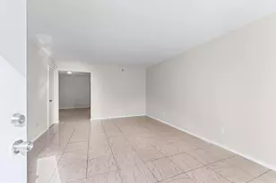 12206 Ormandy St, Houston, TX 77085 - Photo 7
