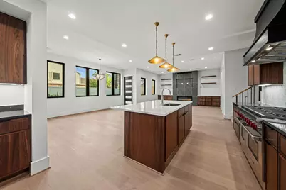5409 Chevy Chase #A, Houston, TX 77056 - Photo 9