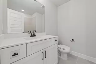 15822 Swan Lake Ln, Conroe, TX 77302 - Photo 17