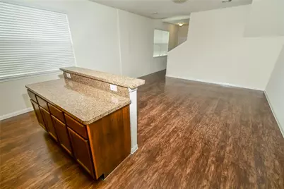 5546 Plantation Forest Drive, Katy, TX 77449 - Photo 3