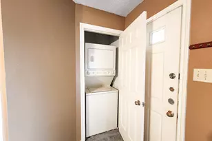 1311 Antoine Dr, Houston, TX 77055 - Photo 5