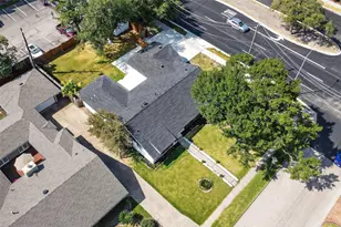 3302 Ann Arbor Dr, Houston, TX 77063 - Photo 3