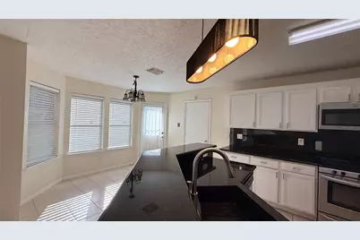 106 Crimson Bay Drive, League City, TX 77573 - Photo 11