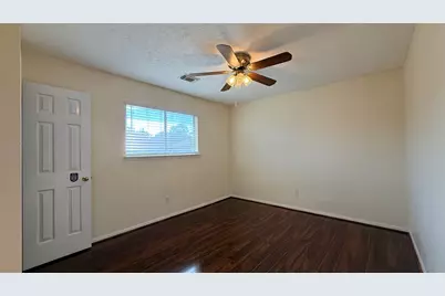 106 Crimson Bay Drive, League City, TX 77573 - Photo 23