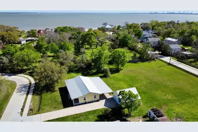 320 S Jamison Street, La Porte, TX 77571 - Photo 3