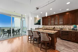 801 E Beach Dr, Galveston, TX 77550 - Photo 11