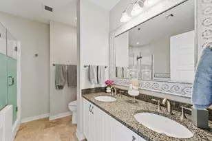 801 E Beach Dr, Galveston, TX 77550 - Photo 25