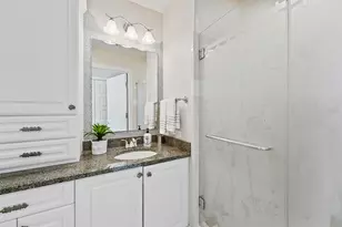 801 E Beach Dr, Galveston, TX 77550 - Photo 29