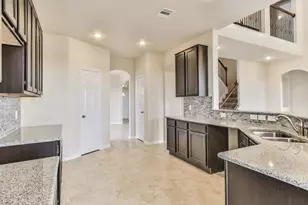 4615 Russet Leaf Trace, Katy, TX 77449 - Photo 5