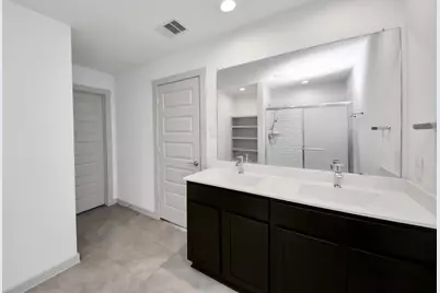 29402 Hoelzen Hollow Drive, Katy, TX 77494 - Photo 13