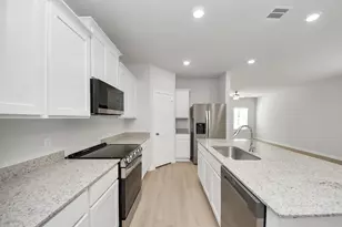 473 Shoreview Dr, Conroe, TX 77303 - Photo 23