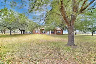 9310 S Business 6, Navasota, TX 77868 - Photo 3