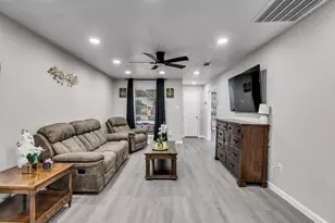 705 Littlewood St, Baytown, TX 77521 - Photo 13