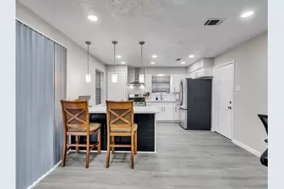 705 Littlewood Street, Baytown, TX 77521 - Photo 9