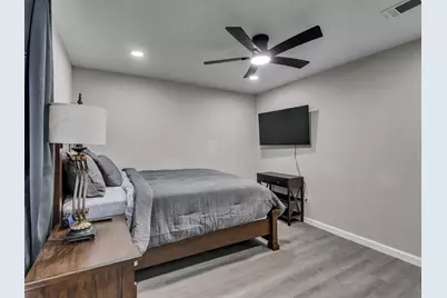 705 Littlewood Street, Baytown, TX 77521 - Photo 19