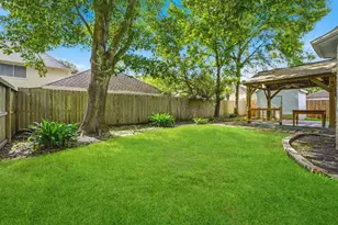 1326 Shrub Oak Dr, League City, TX 77573 - Photo 29