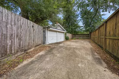 6230 Abington Way, Houston, TX 77008 - Photo 17