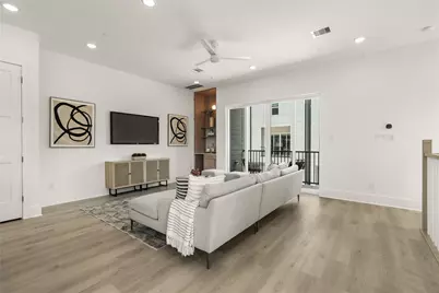 606 Skyland Terrace Way, Houston, TX 77009 - Photo 11