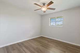 3925 Heatherglen St, Bay City, TX 77414 - Photo 19