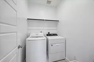 8409 Arden valley Ln, Houston, TX 77063 - Photo 25