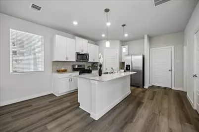 8409 Arden Valley Lane, Houston, TX 77063 - Photo 7