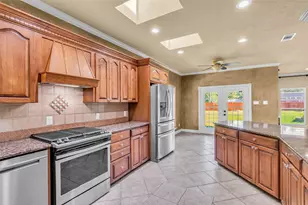 29015 Commons Oaks Dr, Huffman, TX 77336 - Photo 13