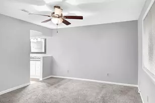 830 S 6th St, La Porte, TX 77571 - Photo 23