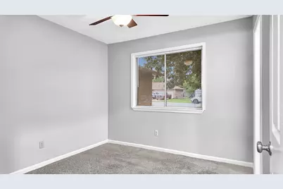 830 S 6th Street, La Porte, TX 77571 - Photo 17