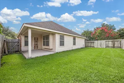 11922 Green Colling Park Drive, Houston, TX 77047 - Photo 5