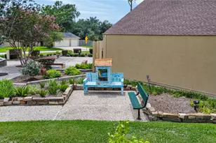 2358 Binley Dr, Houston, TX 77077 - Photo 41