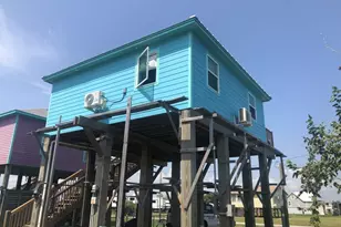 1021 N Sage Rd, Crystal Beach, TX 77650 - Photo 3