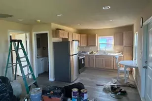 1021 N Sage Rd, Crystal Beach, TX 77650 - Photo 11