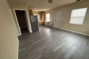 1021 N Sage Rd, Crystal Beach, TX 77650 - Photo 15
