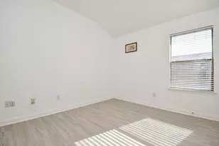 16343 Dryberry Ct, Houston, TX 77083 - Photo 23