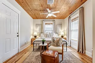 1602 40th St, Galveston, TX 77550 - Photo 15